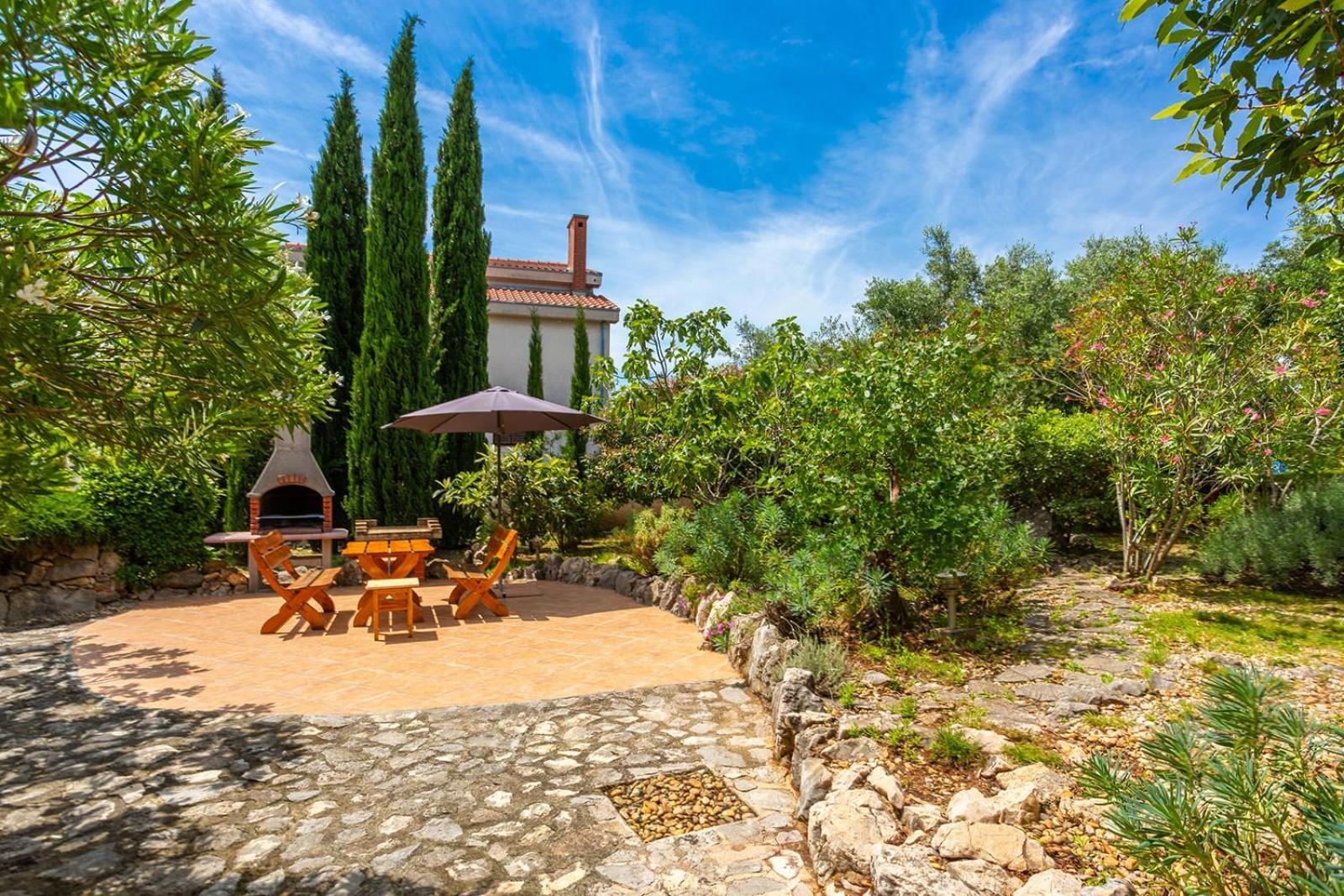 Apartments Villa Temer Pinezici  Exterior photo